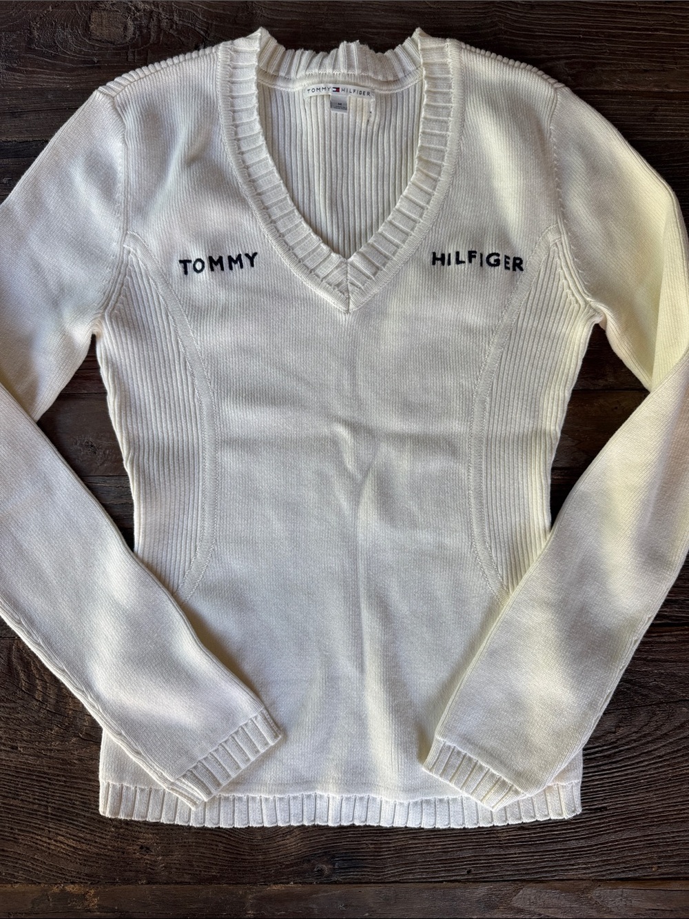 Tommy Hilfiger Y2K ivory ribbed cotton V-neck sweater EUC M